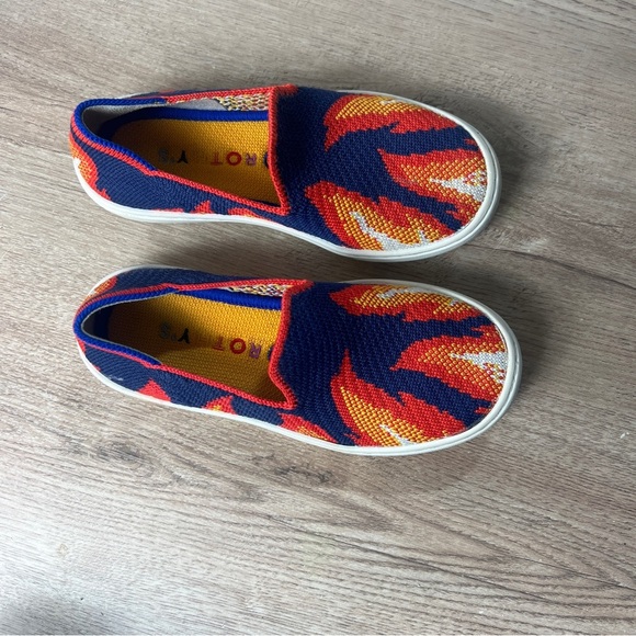 Rothy's Red and Blue Slippers Vibrant and Comfortable - Picture 1 of 5